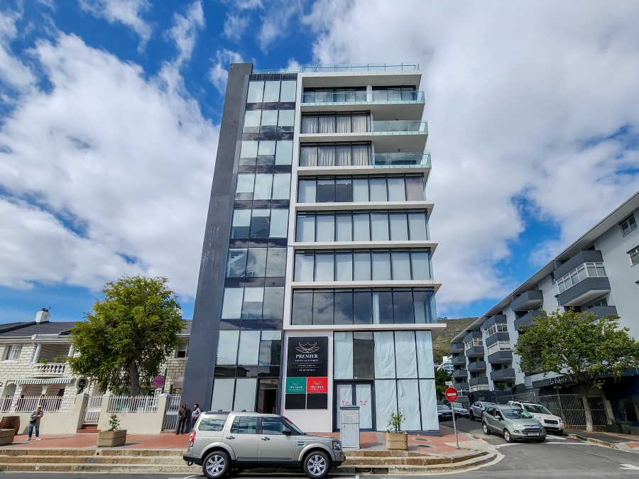 2 Bedroom Property for Sale in Sea Point Western Cape